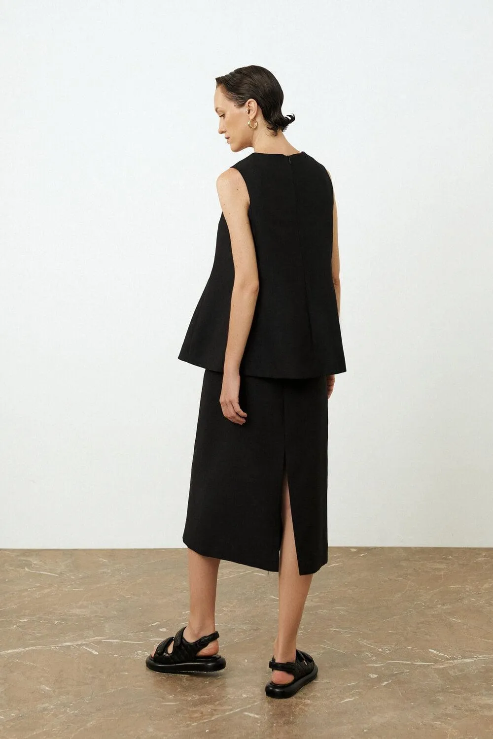Bevant Sleeveless Top