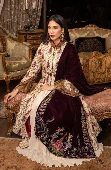 Nilofer Shahid - Mughal Grandeur - Raw Silk - 3 Piece