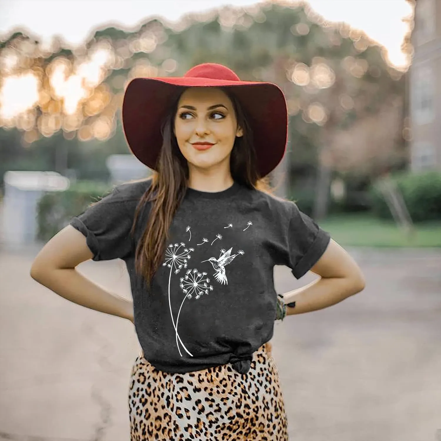 Women's Dandelion T Shirts Cute Wildflower Graphic Tees Funny Nature Bird Print Summer Casual Short Sleeve Tee Tops
